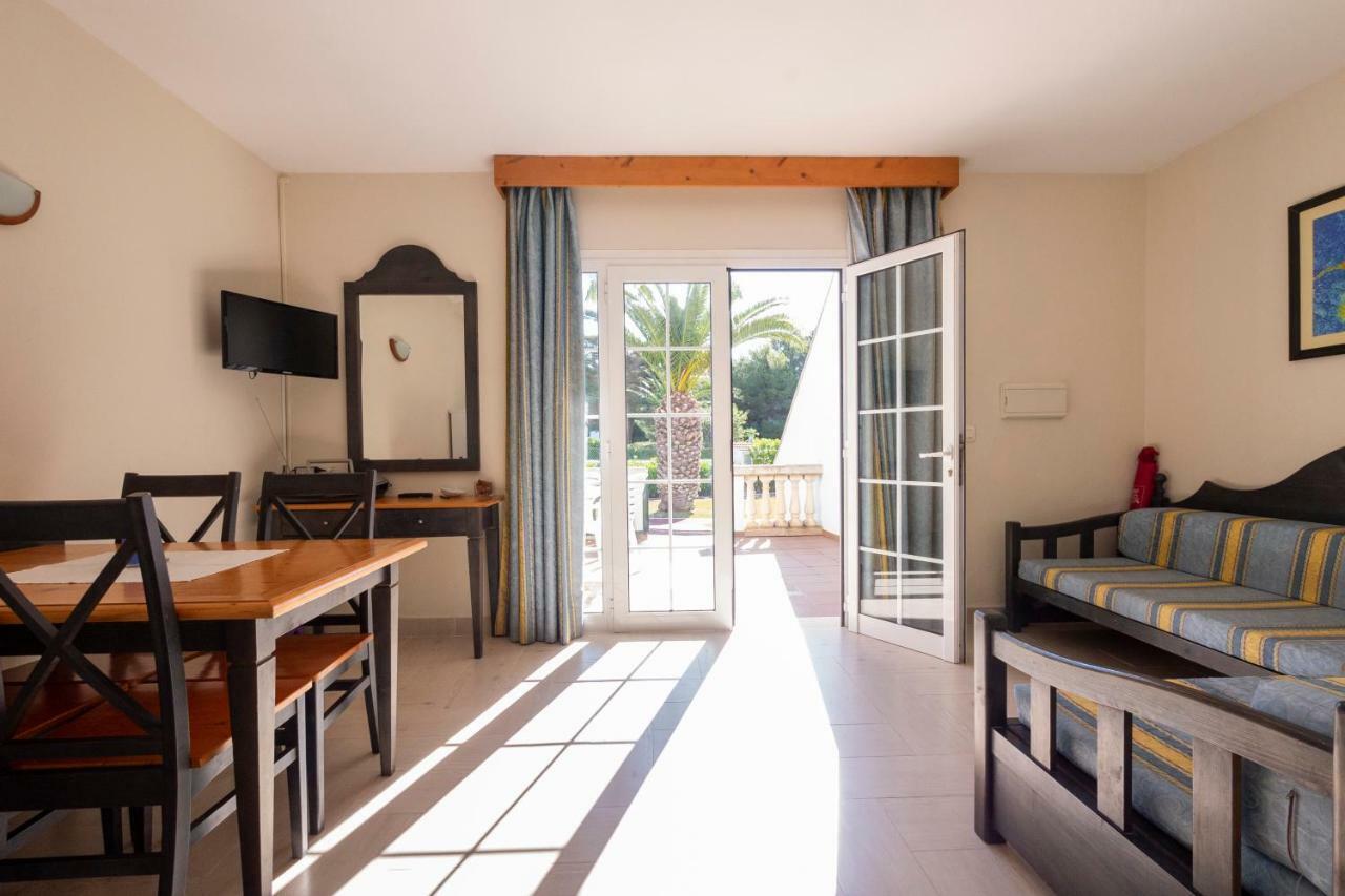 Apartamento En Cala´N Bosch - Cap D´Artrutx Appartamento Esterno foto