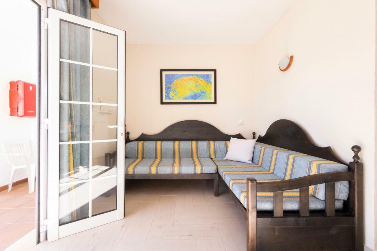 Apartamento En Cala´N Bosch - Cap D´Artrutx Appartamento Esterno foto