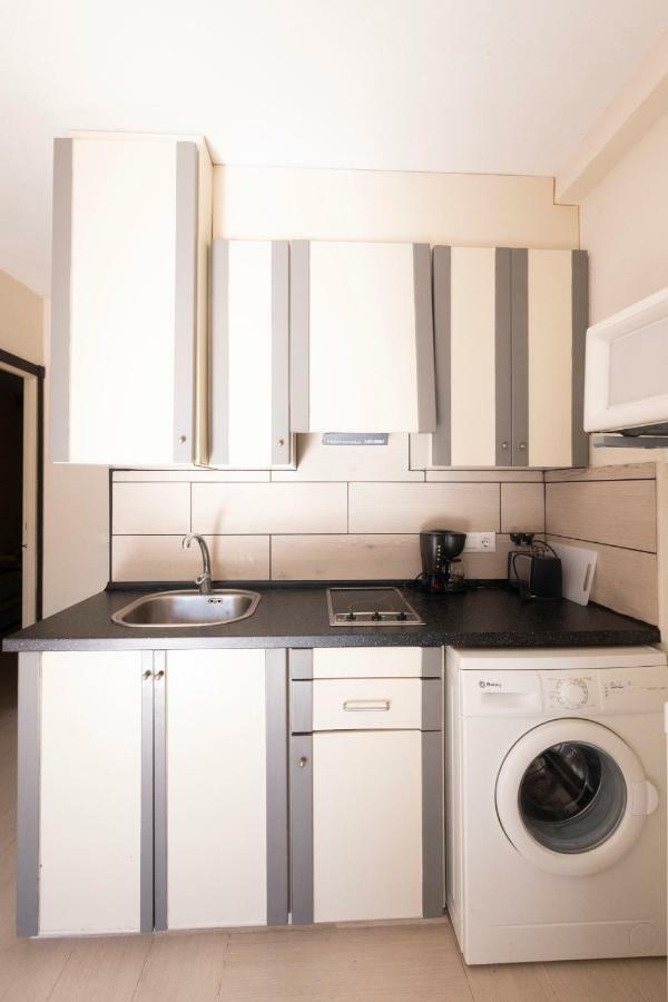 Apartamento En Cala´N Bosch - Cap D´Artrutx Appartamento Esterno foto